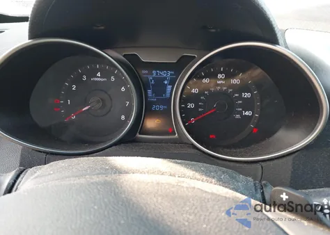 2012 Hyundai Veloster Base W/Black from USA, damaged, VIN KMHTC6AD2CU044065